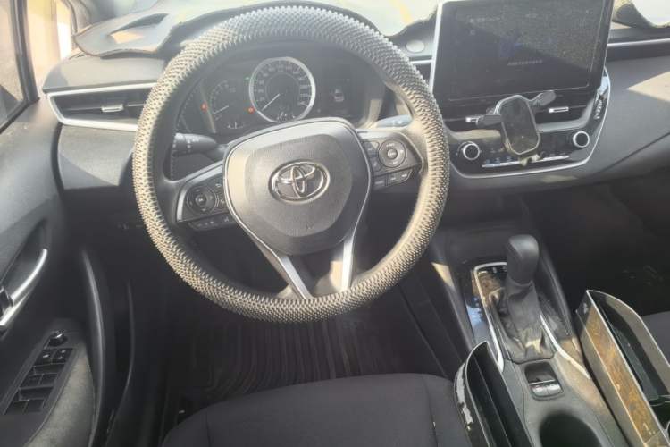 Used Toyota Levin 2019 185T CVT Sport Edition China VI Standard Steering Wheel