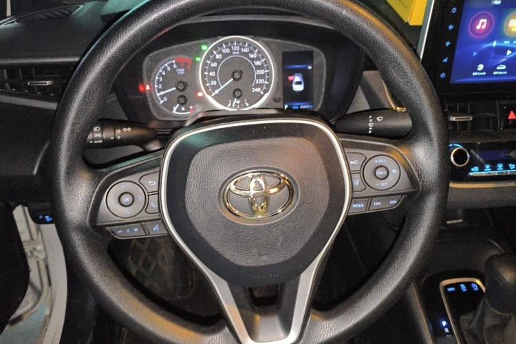 Used Toyota Levin 2019 185T CVT Luxury Edition China VI Standard Steering Wheel