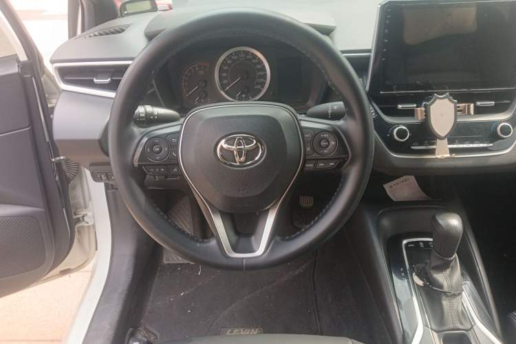 Used Toyota Levin 2019 185T CVT Luxury Edition China VI Standard Steering Wheel