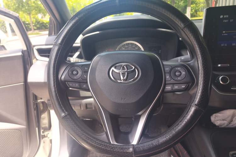 Used Toyota Levin 2019 185T CVT Luxury Edition China VI Standard Steering Wheel