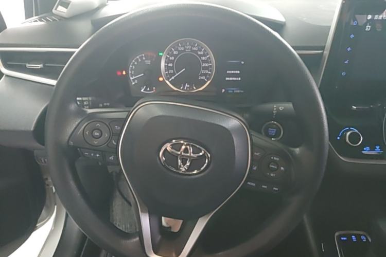 Used Toyota Levin 2019 185T CVT Luxury Edition China VI Standard Steering Wheel