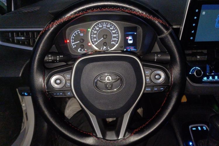 Used Toyota Levin 2019 185T CVT Sport Edition China VI Standard Steering Wheel