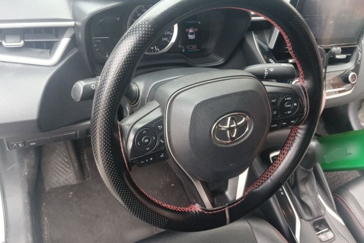 Used Toyota Levin 2019 Dual-Engine 1.8H E-CVT Luxury Edition China V Standard Steering Wheel