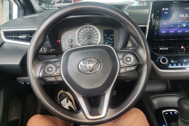 Used Toyota Levin 2019 185T CVT Luxury Edition China VI Standard Steering Wheel