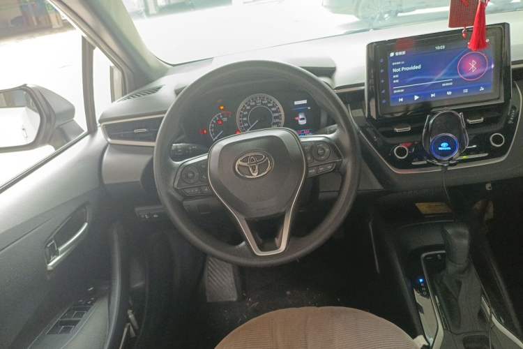Used Toyota Levin 2019 185T CVT Luxury Edition China VI Standard Steering Wheel
