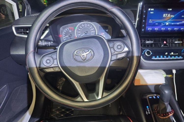 Used Toyota Levin 2019 185T CVT Sport Edition China VI Standard Steering Wheel