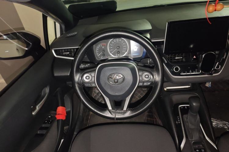 Used Toyota Levin 2019 185T CVT Luxury Edition China VI Standard Steering Wheel