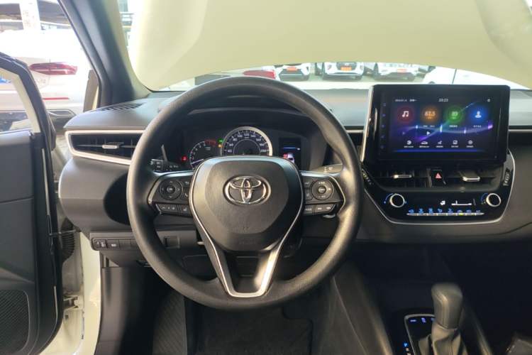 Used Toyota Levin 2019 185T CVT Luxury Edition China VI Standard Steering Wheel