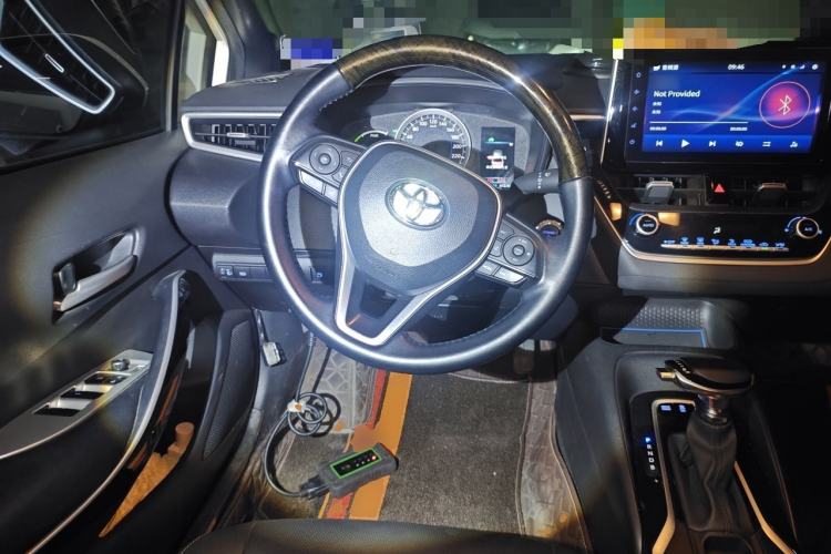 Used Toyota Levin 2019 Dual-Engine 1.8H E-CVT Luxury Edition China VI Standard Steering Wheel
