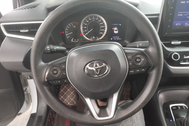 Used Toyota Levin 2019 185T CVT Luxury Edition China VI Standard Steering Wheel