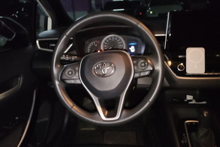 Used Toyota Levin 2019 185T CVT Luxury Edition China VI Standard Steering Wheel
