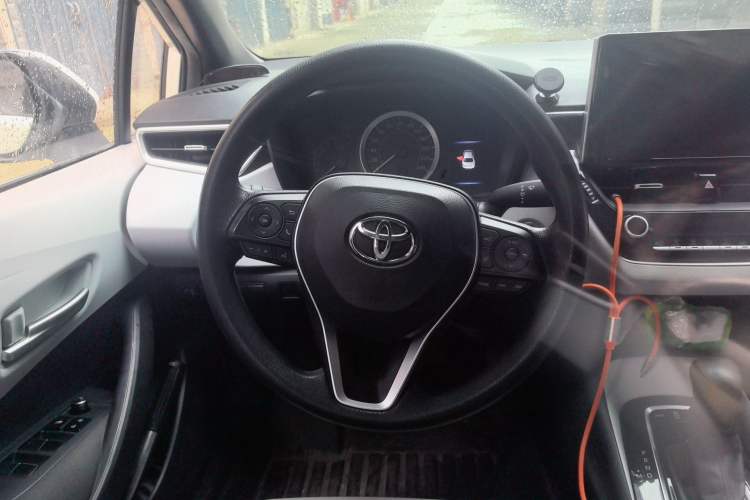 Used Toyota Levin 2019 185T CVT Luxury Edition China VI Standard Steering Wheel