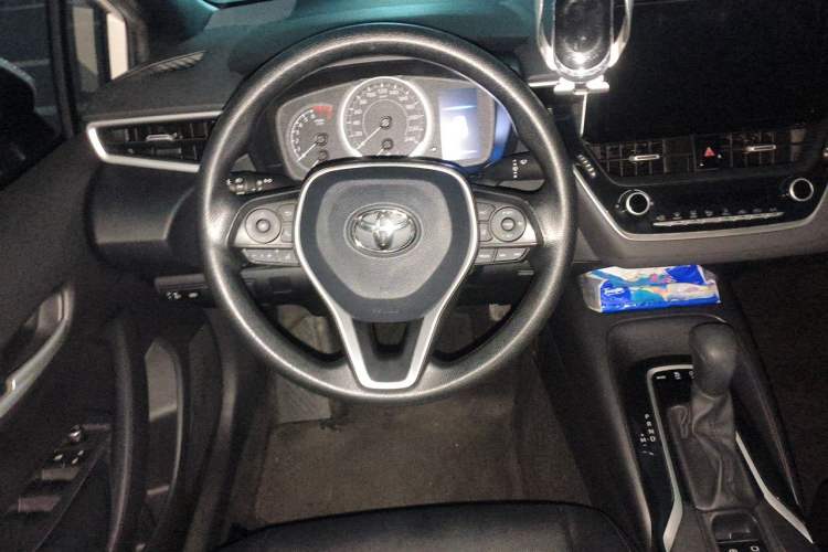 Used Toyota Levin 2019 185T CVT Luxury Edition China VI Standard Steering Wheel