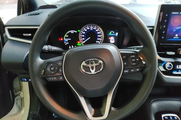 Used Toyota Levin 2019 Dual-Engine 1.8H E-CVT Luxury Edition China VI Standard Steering Wheel