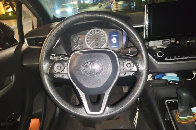 Used Toyota Levin 2019 185T CVT Luxury Edition China VI Standard Steering Wheel