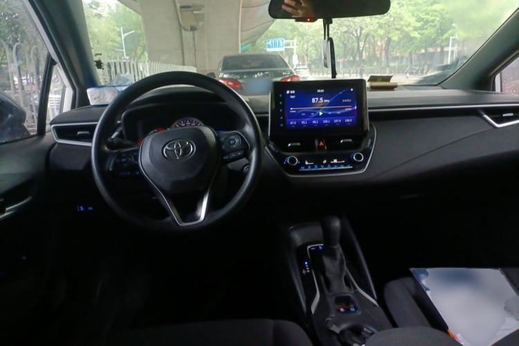 Used Toyota Levin 2019 185T CVT Luxury Edition China VI Standard Steering Wheel
