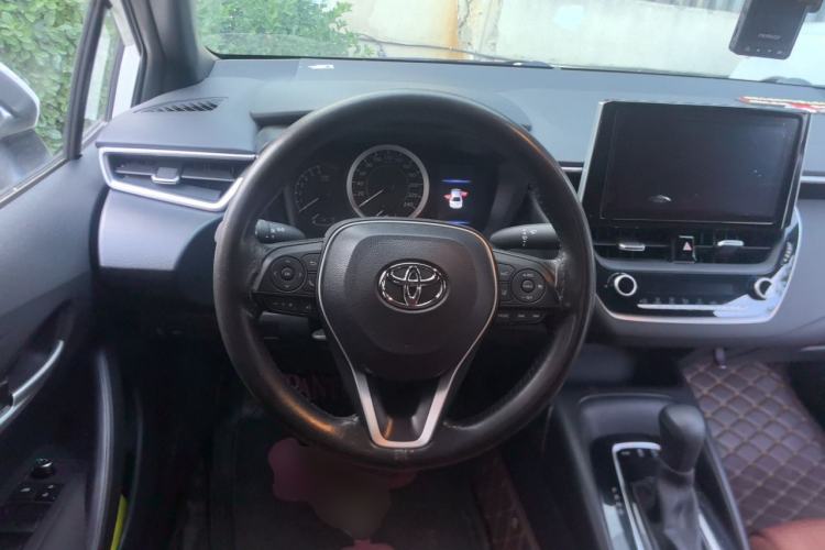 Used Toyota Levin 2019 185T CVT Luxury Edition China VI Standard Steering Wheel