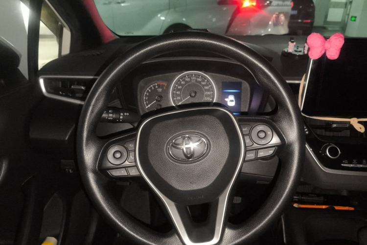 Used Toyota Levin 2019 185T CVT Sport Edition China VI Standard Steering Wheel