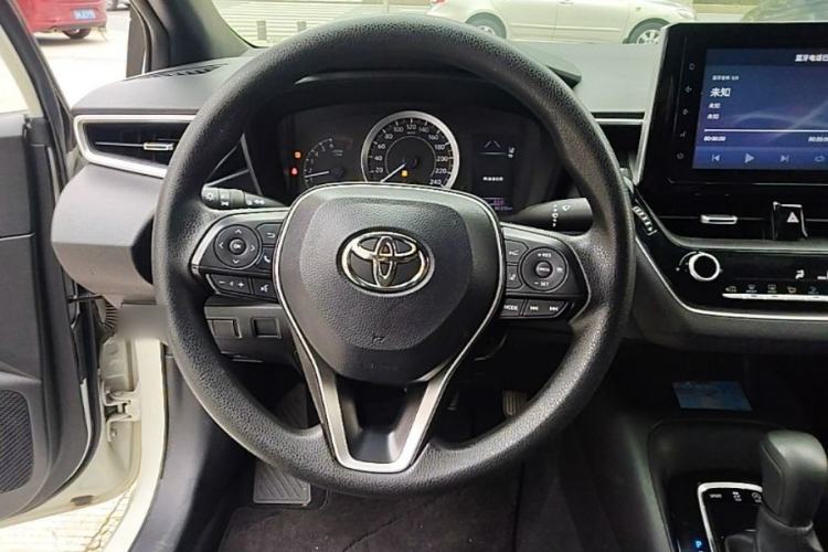 Used Toyota Levin 2019 185T CVT Luxury Edition China VI Standard Steering Wheel