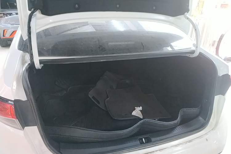 Used Toyota Levin 2019 185T CVT Luxury Edition China VI Standard Trunk