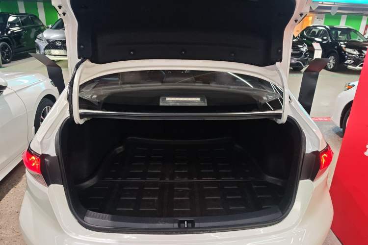 Used Toyota Levin 2019 185T CVT Entry-Level Version China VI Standard Trunk