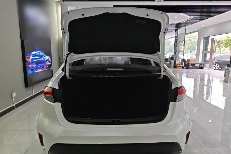 Used Toyota Levin 2019 185T CVT Luxury Edition China VI Standard Trunk
