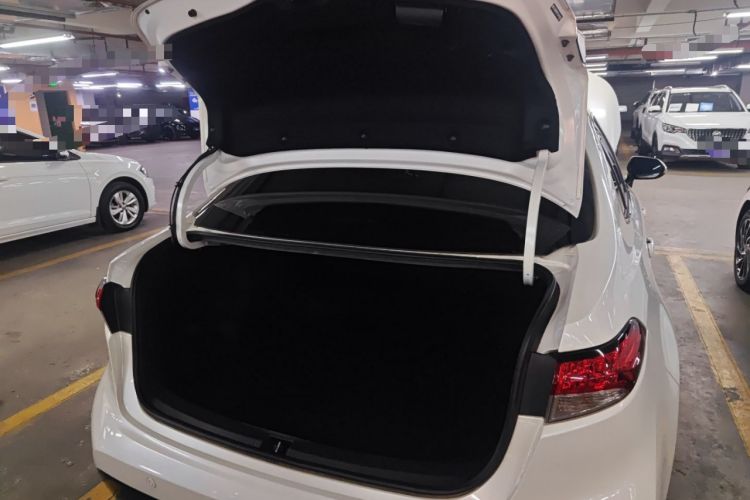 Used Toyota Levin 2019 185T CVT Luxury Edition China VI Standard Trunk
