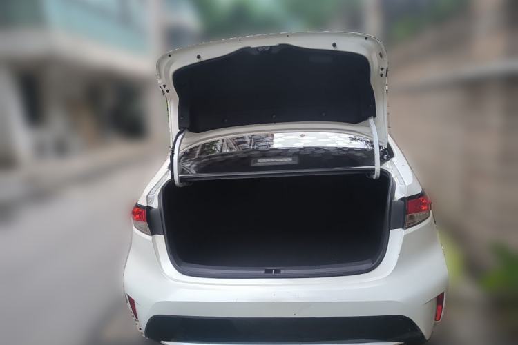 Used Toyota Levin 2019 185T CVT Luxury Edition China VI Standard Trunk