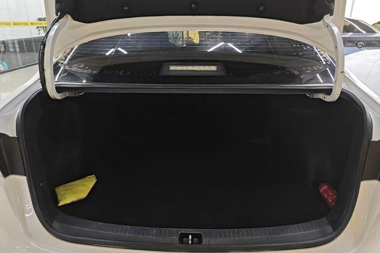 Used Toyota Levin 2019 185T CVT Sport Edition China VI Standard Trunk
