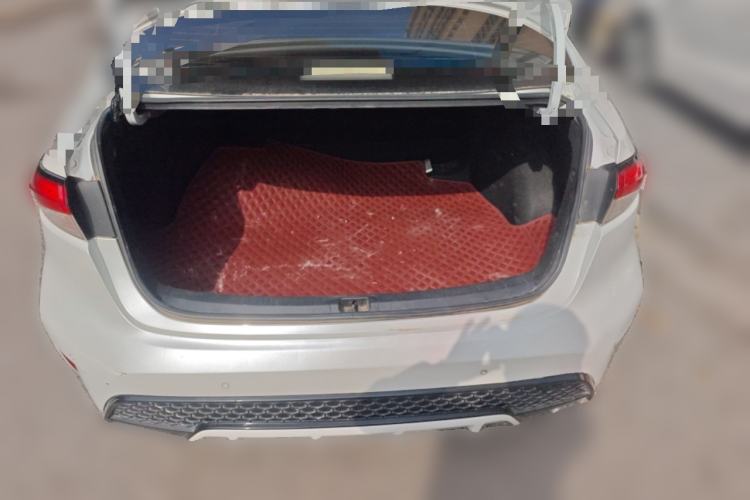Used Toyota Levin 2019 Dual-Engine 1.8H E-CVT Sport Edition China VI Standard Trunk