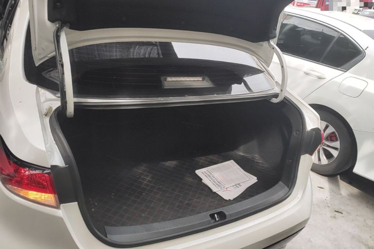 Used Toyota Levin 2019 185T CVT Luxury Edition China VI Standard Trunk