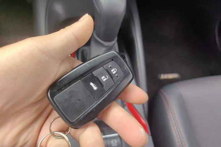 Used Toyota Levin 2019 185T CVT Sport Edition China VI Standard Vehicle Key