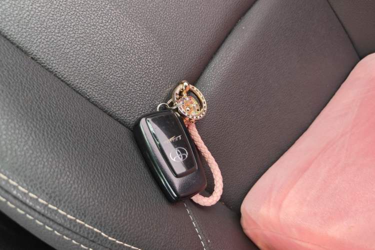Used Toyota Levin 2019 185T CVT Luxury Edition China VI Standard Vehicle Key