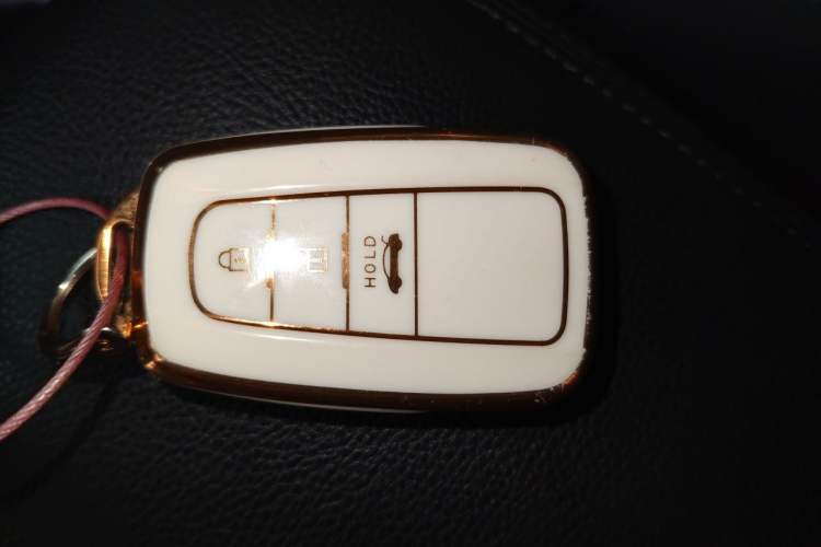 Used Toyota Levin 2019 185T CVT Luxury Edition China VI Standard Vehicle Key