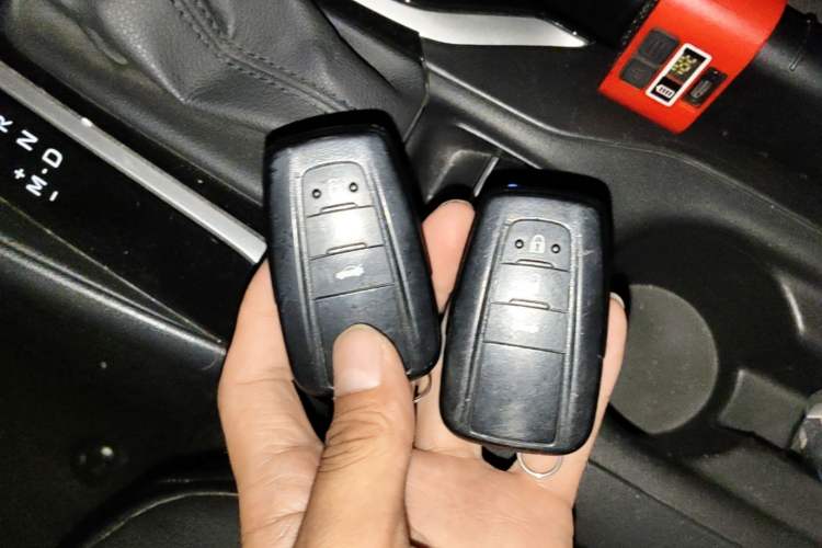 Used Toyota Levin 2019 185T CVT Luxury Edition China VI Standard Vehicle Key