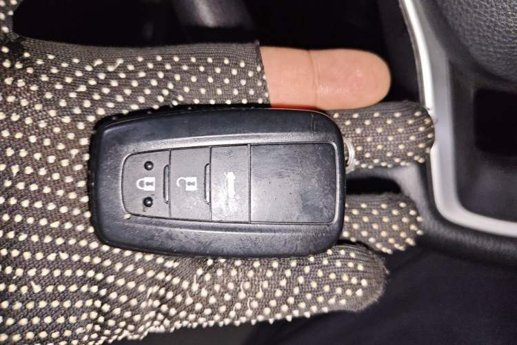Used Toyota Levin 2019 185T CVT Sport Edition China VI Standard Vehicle Key