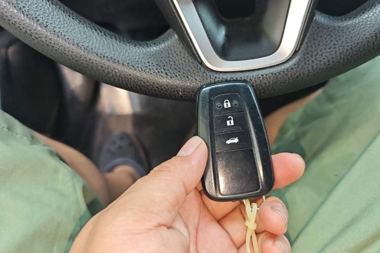 Used Toyota Levin 2019 185T CVT Luxury Edition China V Standard Vehicle Key