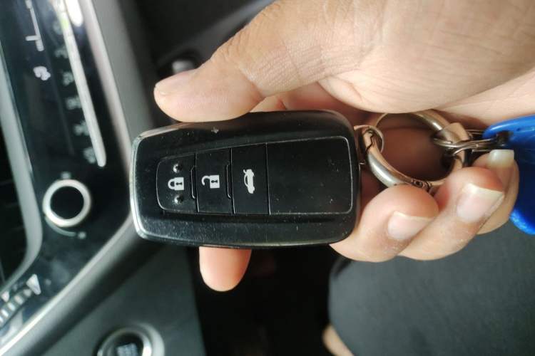 Used Toyota Levin 2019 185T CVT Sport Edition China VI Standard Vehicle Key