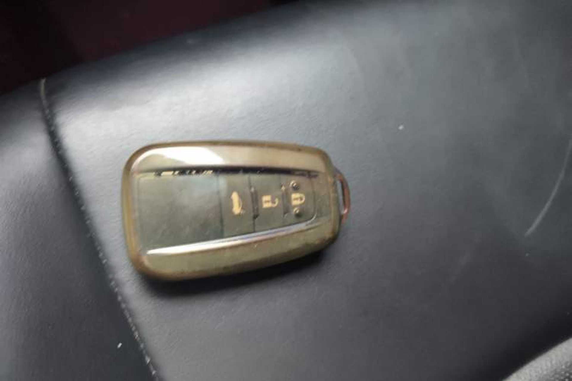 Used Toyota Levin 2019 185T CVT Luxury Edition China V Standard Vehicle Key