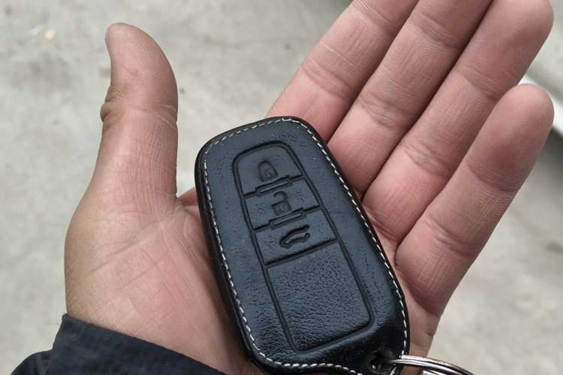 Used Toyota Levin 2019 185T CVT Luxury Edition China VI Standard Vehicle Key