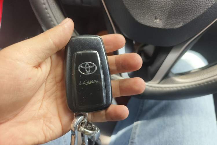 Used Toyota Levin 2019 185T CVT Sport Edition China VI Standard Vehicle Key