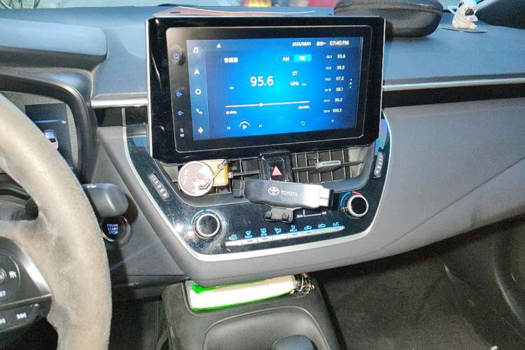 Used Toyota Levin 2021 185T CVT Sport Edition Audio And AC Panel