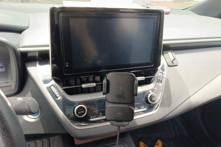 Used Toyota Levin 2021 Dual-Motor 1.8H E-CVT Sport Edition Audio And AC Panel