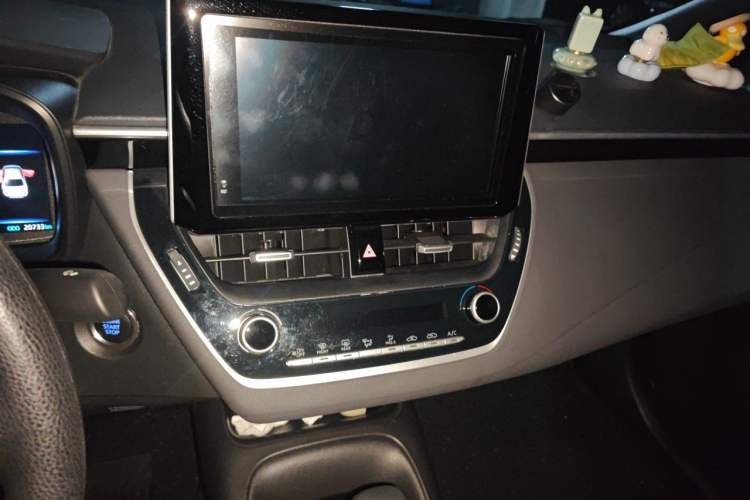 Used Toyota Levin 2021 185T CVT Luxury Edition Audio And AC Panel