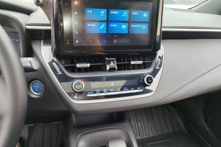 Used Toyota Levin 2021 Dual-Engine 1.8H E-CVT Luxury Edition Audio And AC Panel