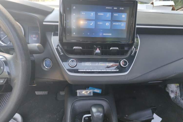 Used Toyota Levin 2021 Dual-Engine 1.8H E-CVT Luxury Edition Audio And AC Panel