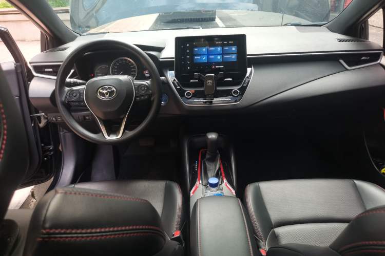 Used Toyota Levin 2021 Dual-Motor 1.8H E-CVT Sport Edition Center Console