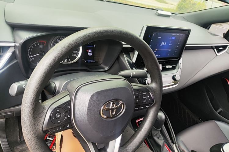 Used Toyota Levin 2021 185T CVT Sport Edition Center Console
