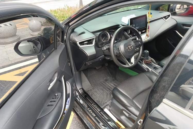 Used Toyota Levin 2021 Dual-Engine 1.8H E-CVT Luxury Edition Driver Seat