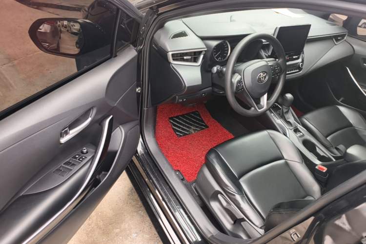 Used Toyota Levin 2021 Dual-Engine 1.8H E-CVT Luxury Edition Driver Seat